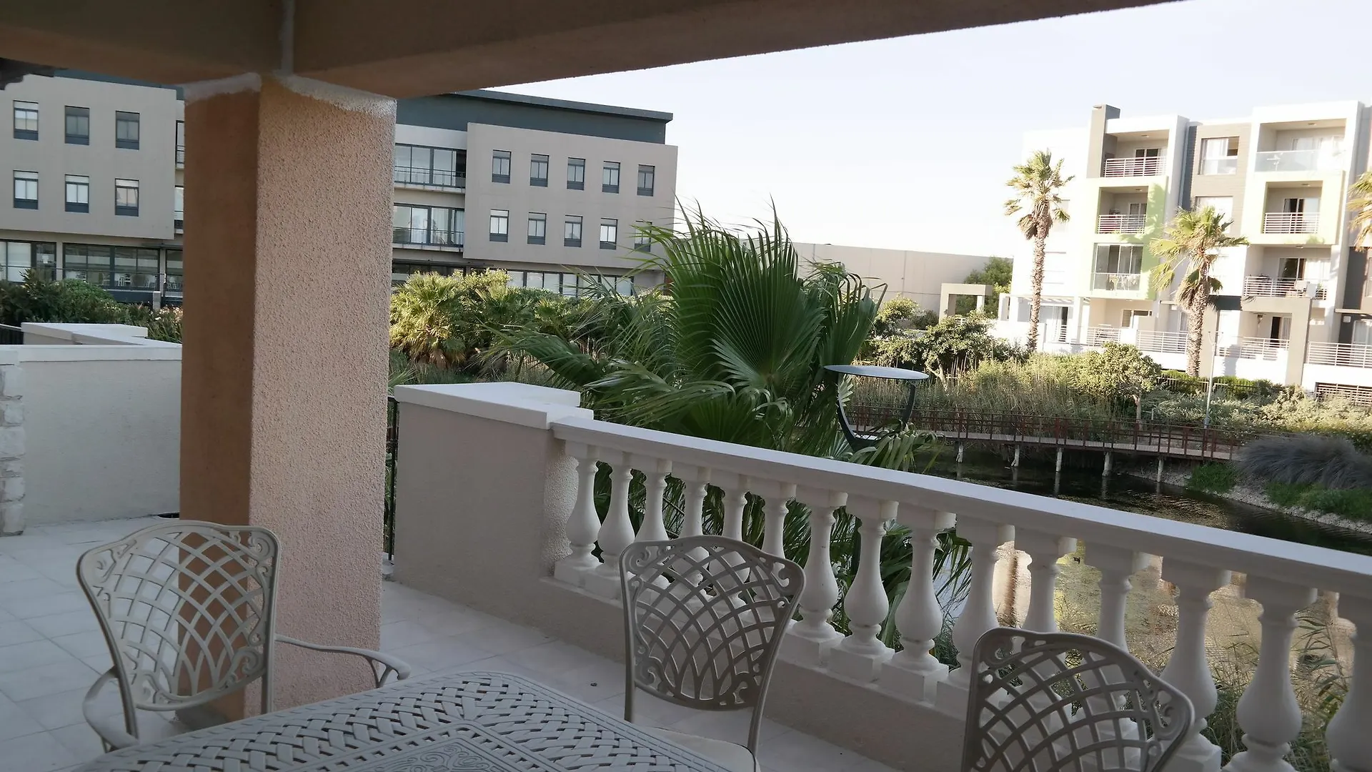 Bougain Villas Apartments ケープタウン